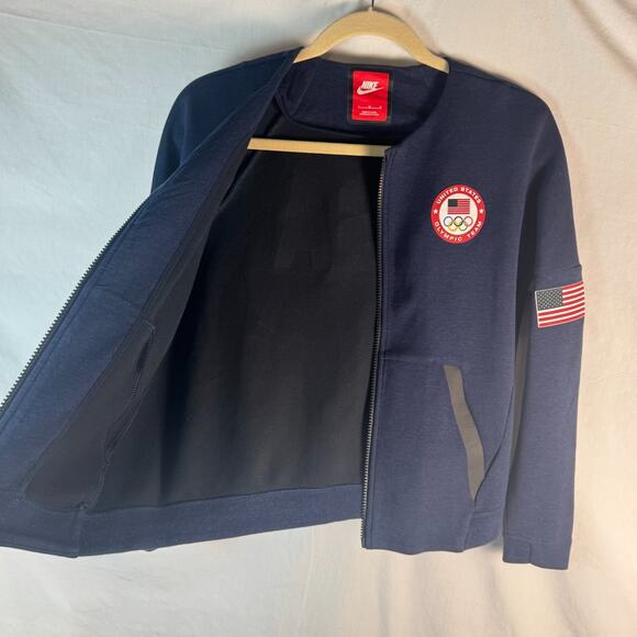 Nike TECH FLEECE TEAM USA OLYMPIC Crew YOUTH SIZE Large L Sweater Jacket 2016 - Picture 8 of 8